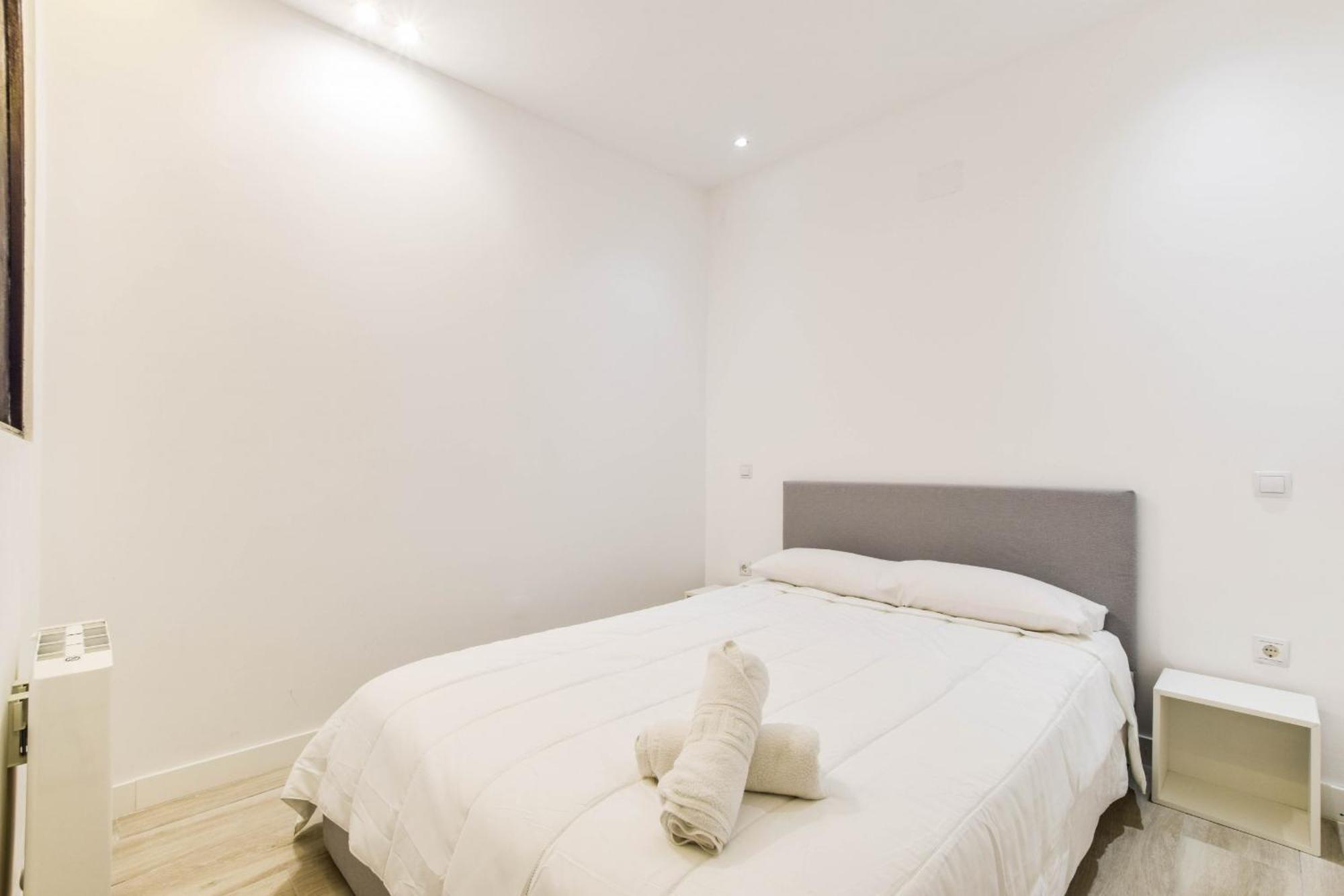 Acogedor Apartamento En Anton Martin Madrid Exteriör bild